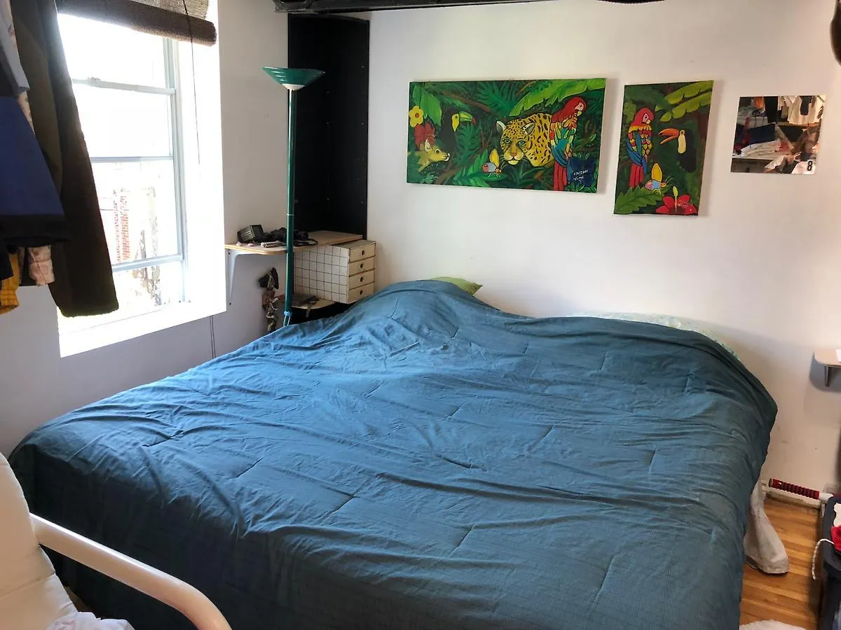 Auberge Chez Jean Montreal Kanada