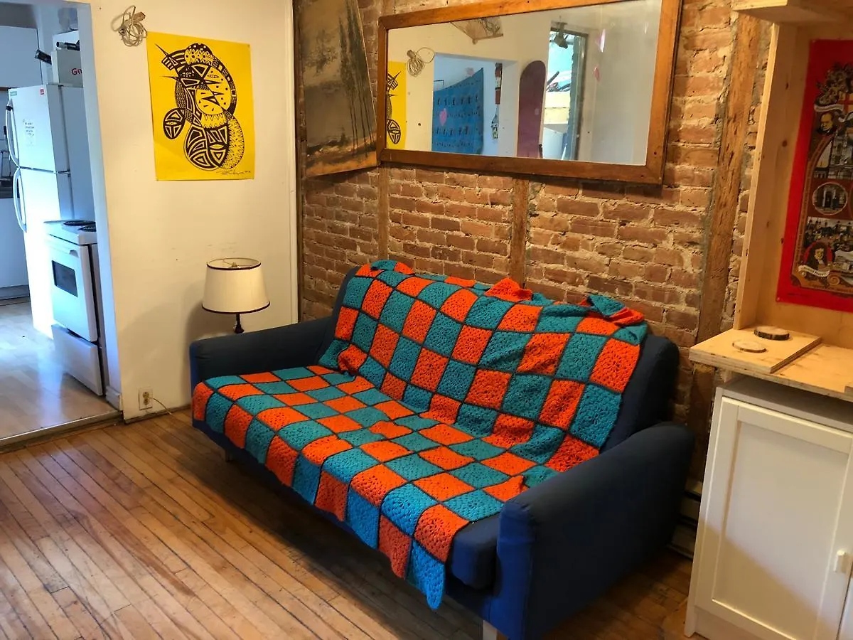 Auberge Chez Jean Montréal